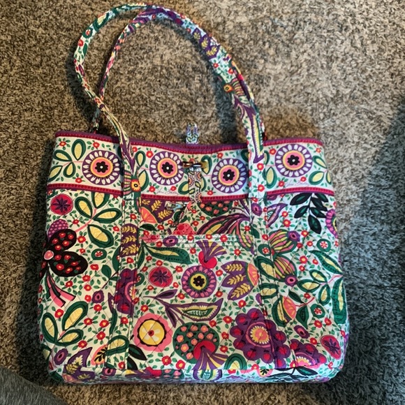 Like new Viva la Vera large tote - Picture 2 of 5
